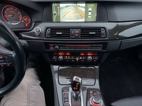 2012 BMW 5 Series 535i