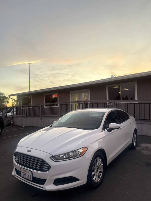 2016 Ford Fusion S