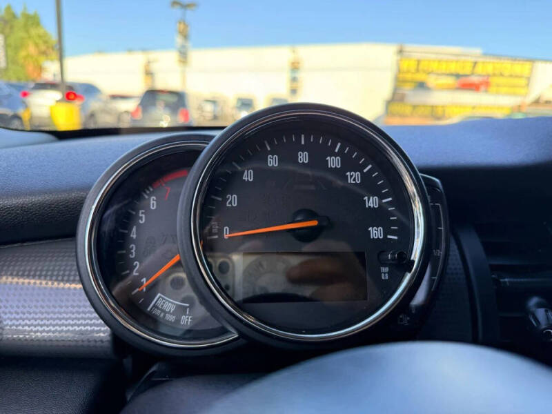 2018 MINI Hardtop 4 Door Cooper