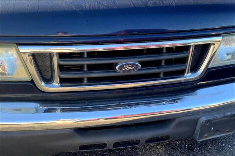 2005 Ford E-Series E-150