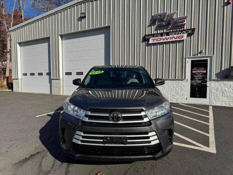 2018 Toyota Highlander LE