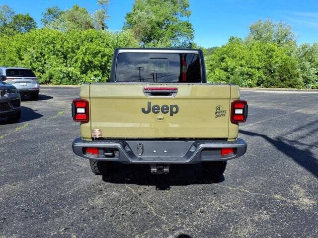 2025 Jeep Gladiator Willys