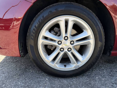 2017 Chevrolet Cruze LT Auto