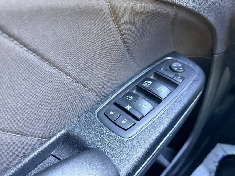 2015 Dodge Charger SXT