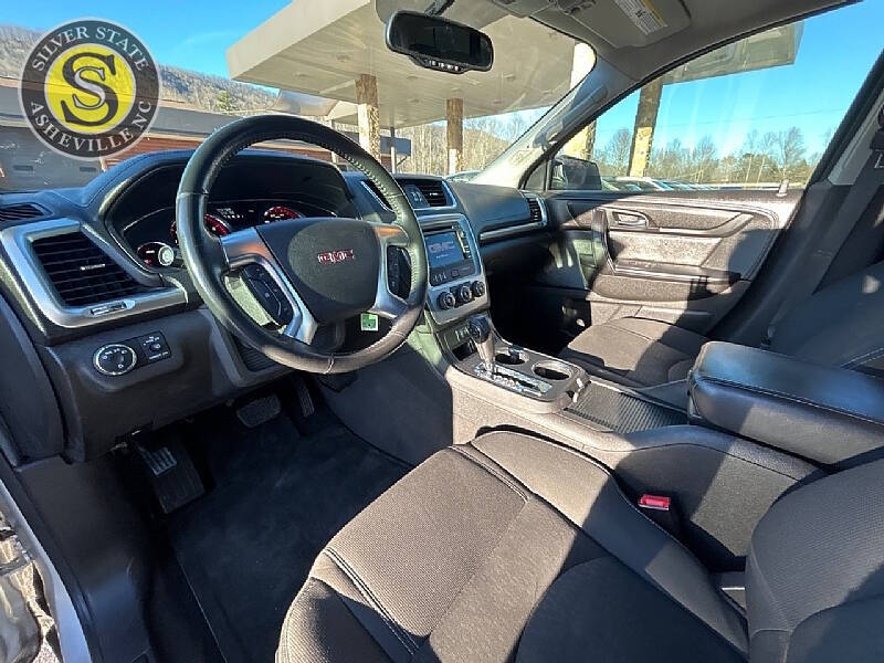 2016 GMC Acadia SLE-2