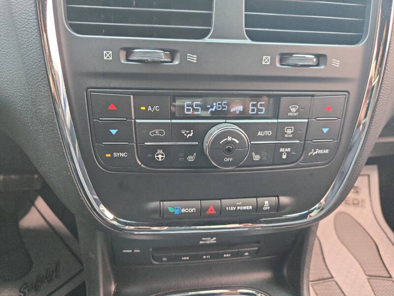2015 Dodge Grand Caravan R/T