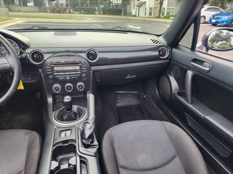 2014 Mazda MX-5 Miata Sport