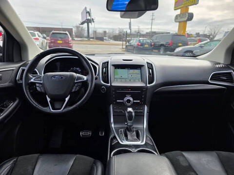 2017 Ford Edge Sport