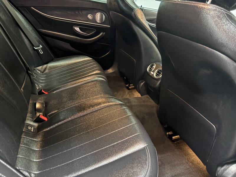 2019 Mercedes-Benz E-Class E 300