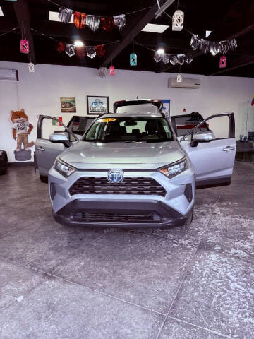 2019 Toyota RAV4 Hybrid LE