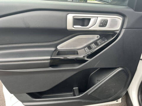 2022 Ford Explorer ST