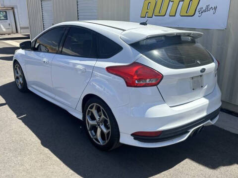 2017 Ford Focus ST