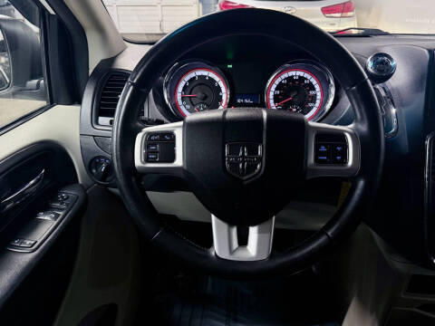 2015 Dodge Grand Caravan SE