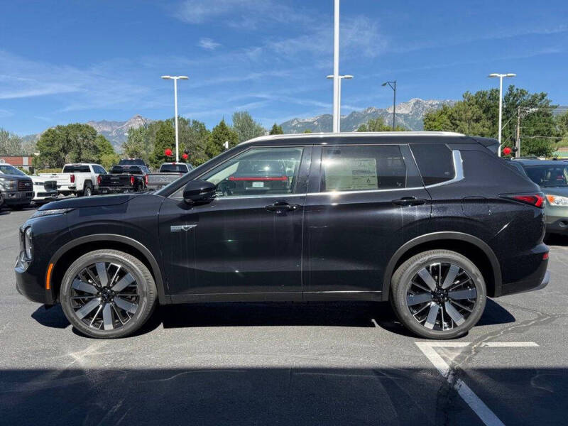 2026 Mitsubishi Outlander PHEV SEL