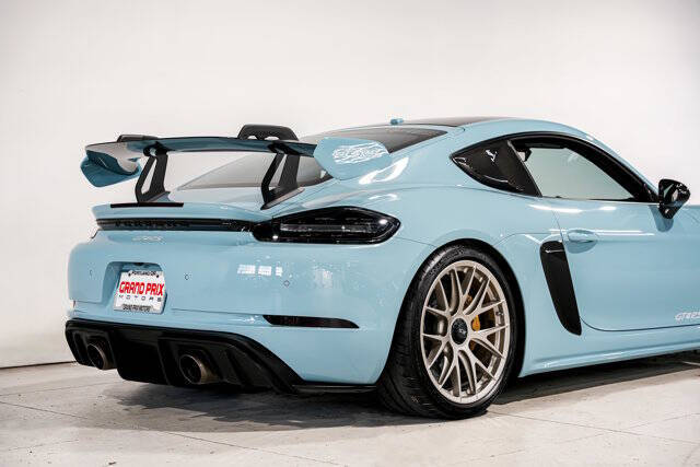 2023 Porsche 718 Cayman GT4 RS