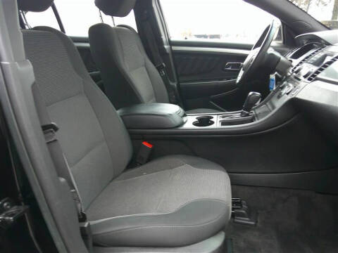 2018 Ford Taurus SEL