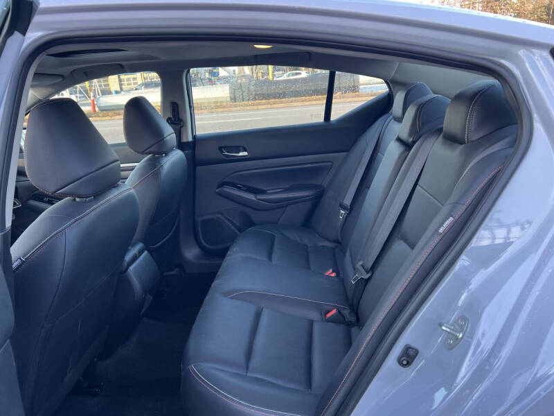 2025 Nissan Altima 2.5 SR