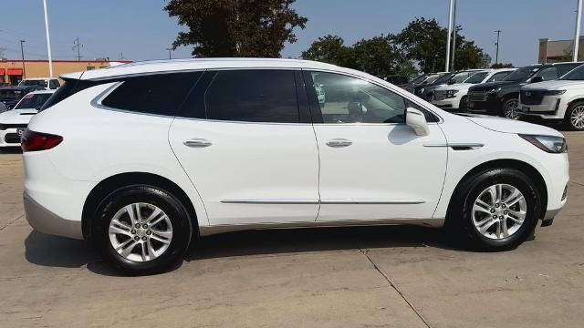 2021 Buick Enclave Essence
