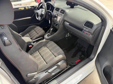 2012 Volkswagen GTI Base PZEV