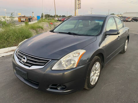 2010 Nissan Altima for sale at Florida Prestige Collection in Saint Petersburg FL