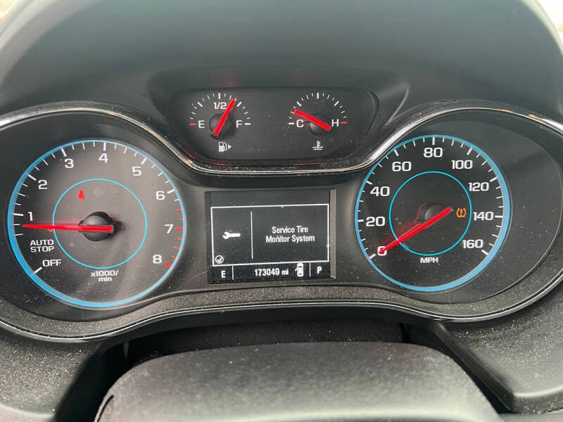 2017 Chevrolet Cruze LT Auto