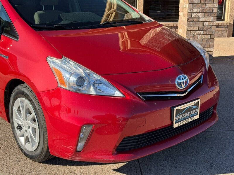 2012 Toyota Prius v Two