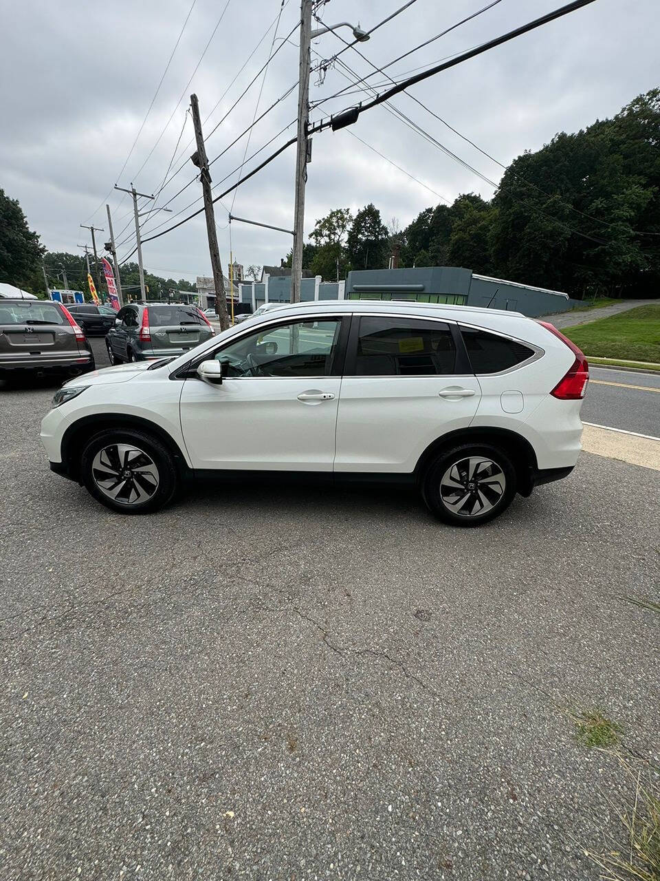 2016 Honda CR-V for sale at Ramos Auto Sales LLC in Leominster, MA