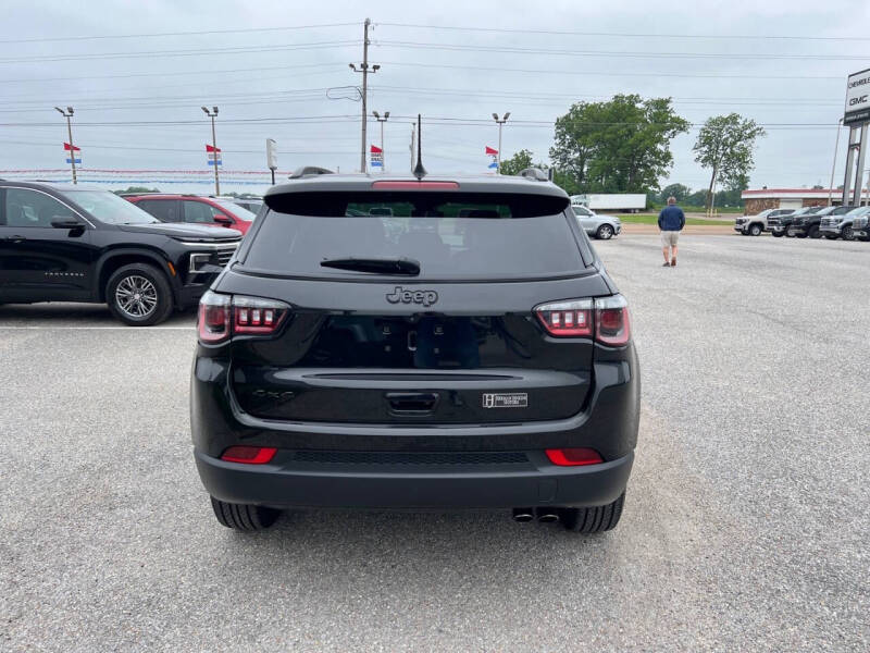 2022 Jeep Compass Altitude