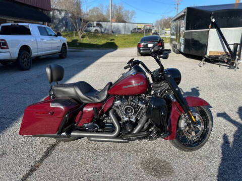 2020 Harley-Davidson FLHRXS - for sale at Dark Horse Motorcycles in Gaffney SC
