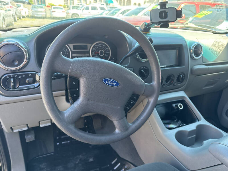 2006 Ford Expedition XLT
