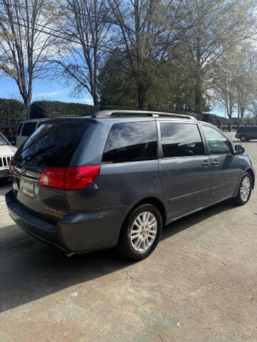 2008 Toyota Sienna XLE Limited