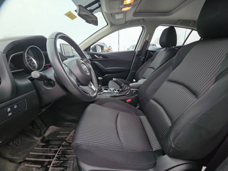 2016 Mazda MAZDA3 i Touring