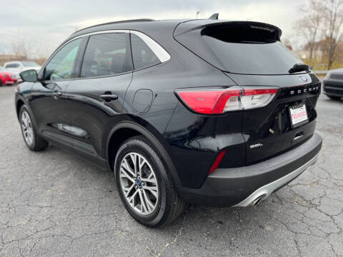 2020 Ford Escape SEL