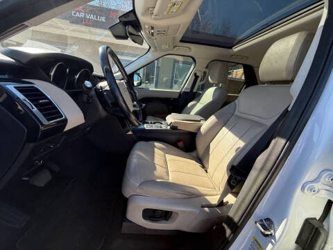 2018 Land Rover Discovery SE