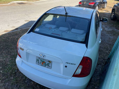 2010 Hyundai Accent GLS