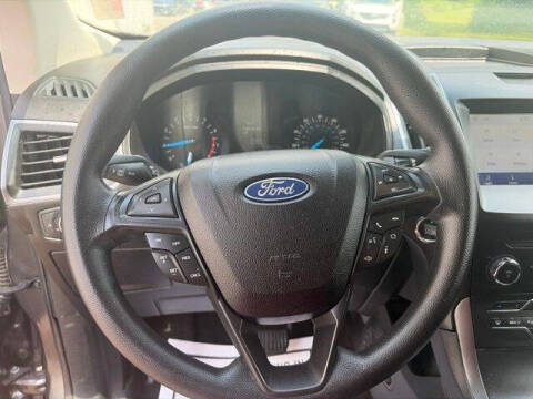 2020 Ford Edge SE