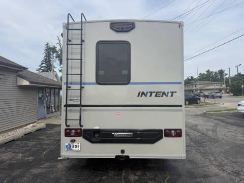 2020 Winnebago INTENT