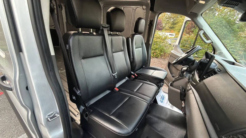 2024 Ford Transit 350