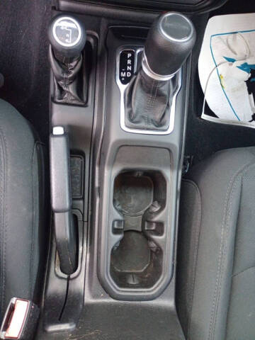 2022 Jeep Gladiator Sport