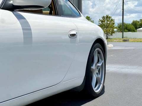 2004 Porsche 911 Carrera