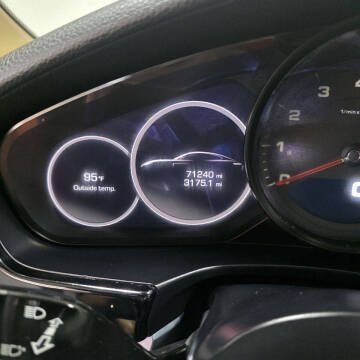 2017 Porsche Panamera