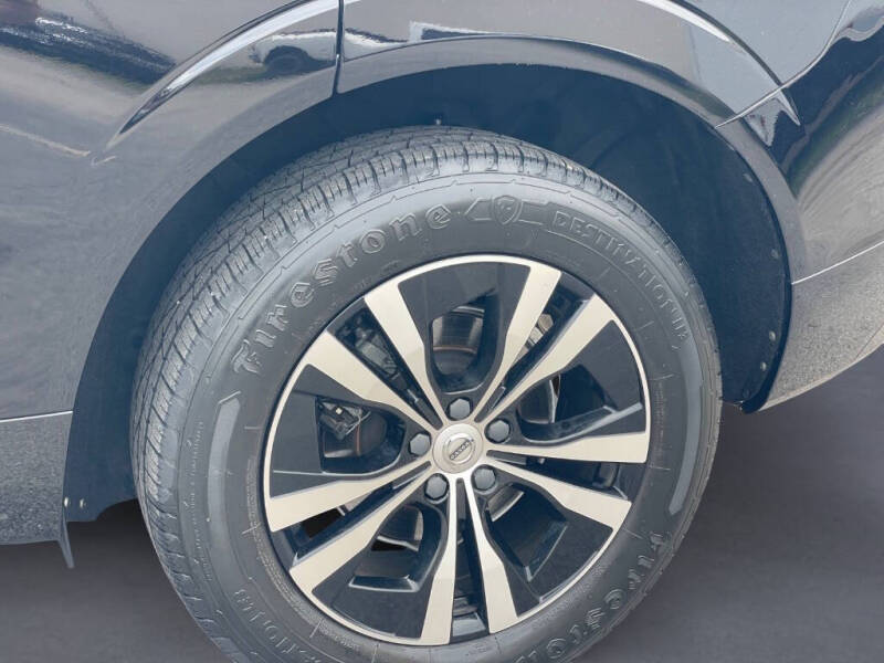 2023 Volvo XC60 B5 Core