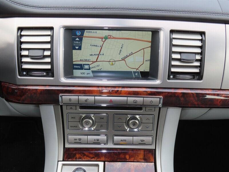 2010 Jaguar XF Premium