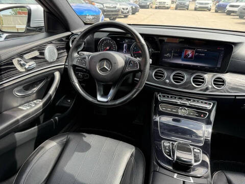 2017 Mercedes-Benz E-Class E 300 4MATIC