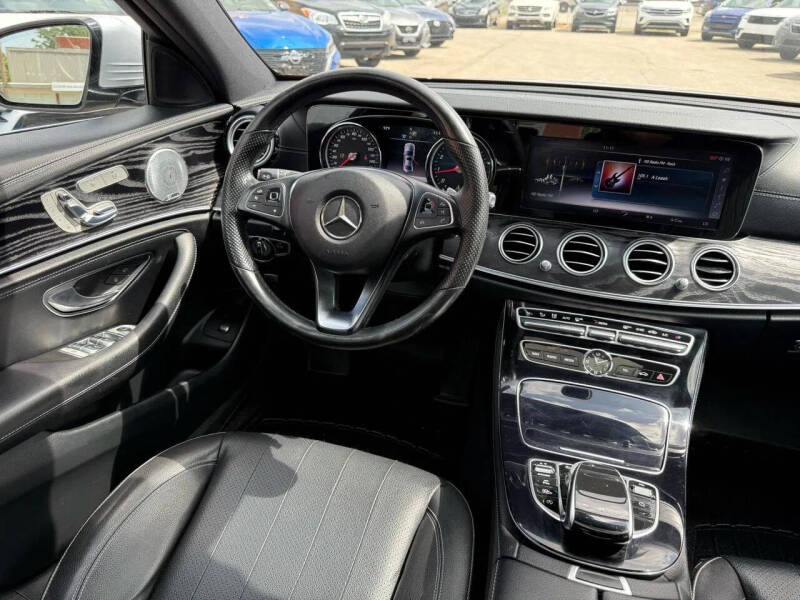 2017 Mercedes-Benz E-Class E 300 4MATIC