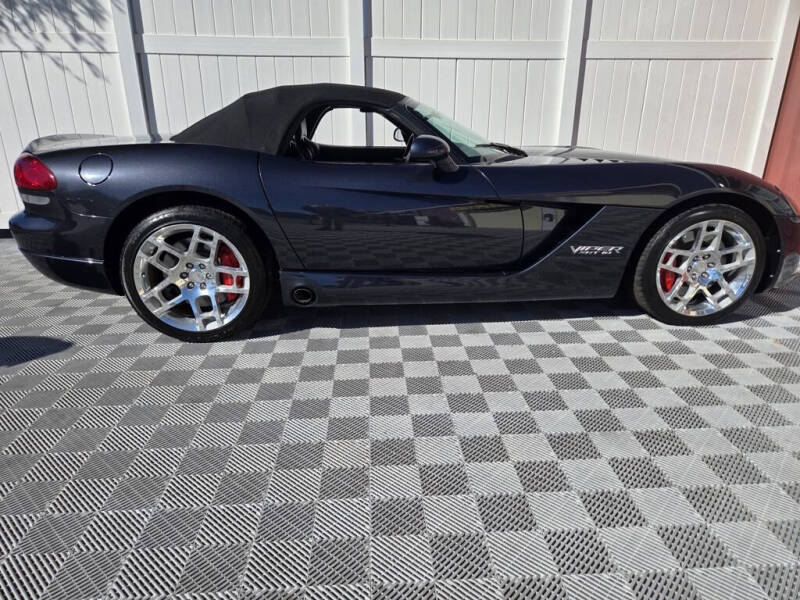 2006 Dodge Viper SRT-10