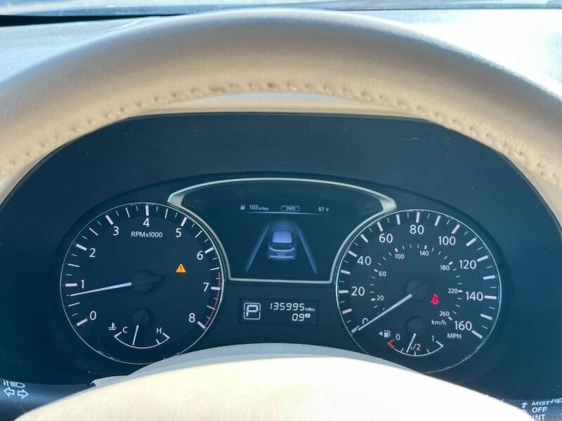 2014 Nissan Pathfinder SL