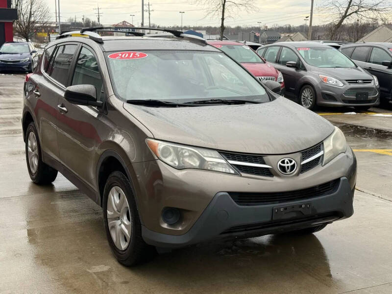2015 Toyota RAV4 LE
