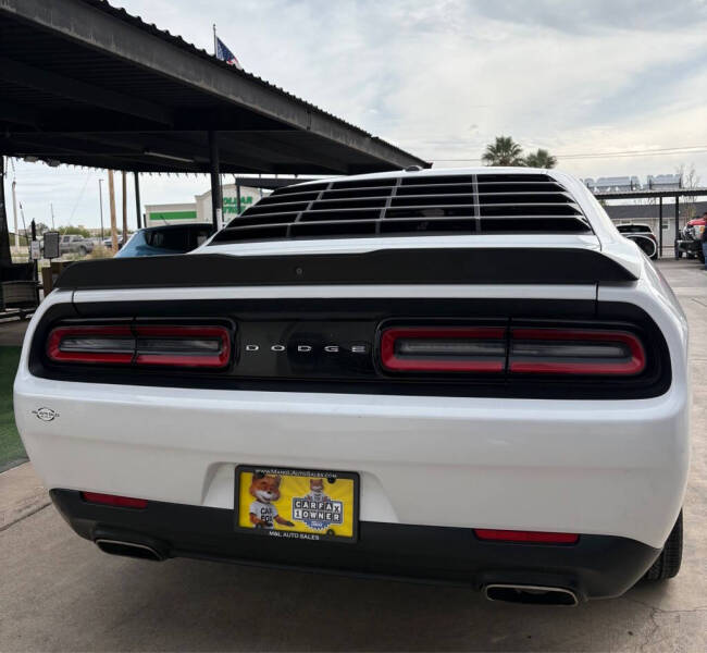2019 Dodge Challenger SXT