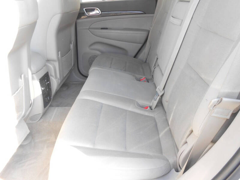 2012 Jeep Grand Cherokee Laredo